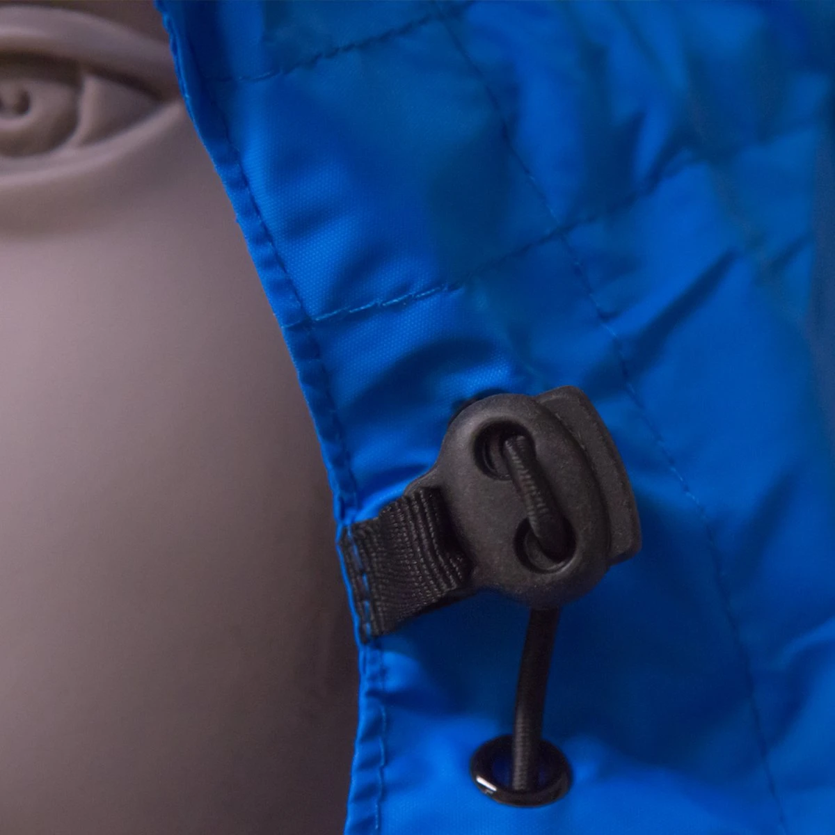 LOWLAND OUTDOOR® Fietsponcho 100% Waterdicht (10.000mm) - Ademend (8.000g/M²) PFAS Vrij! - Afbeelding 2