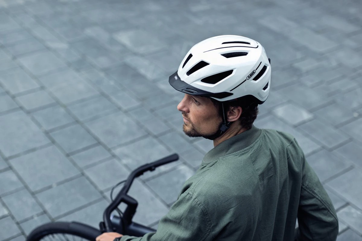 ABUS Pedelec 2.0 Fietshelm – Silver Edition – Maat M (52-57 Cm) NTA Gekeurd – Geschikt Voor High Speed E-bikes En Snorfietsen - Afbeelding 2