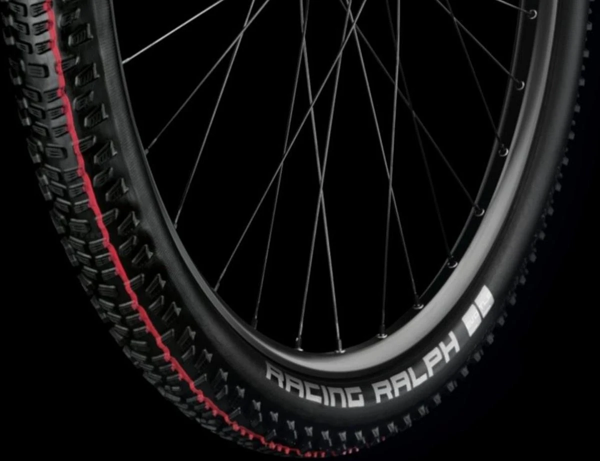 Schwalbe Buitenband - Energizer Plus - 28 Inch X 1.40 - Zwart Reflecterend - Afbeelding 2