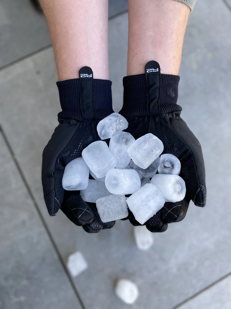 Luxe Winter Handschoen - Warm Door Dikke Stof En Thinsulate - Waterproof - Windvrij - Touchscreen Fietshandschoen - Reflecterend - Unisex R2 -R2 - Storm Winter Fietshandschoenen - Zwart - Maat XXL / 10 - Afbeelding 8